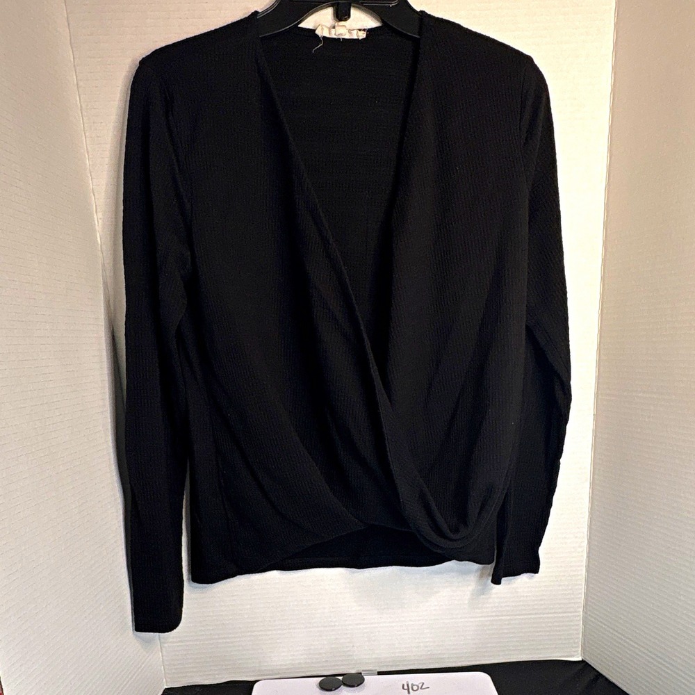 June & Hudson Women's Black Knit V-Neck Long Sleeve Ruffle Wrap Blouse M